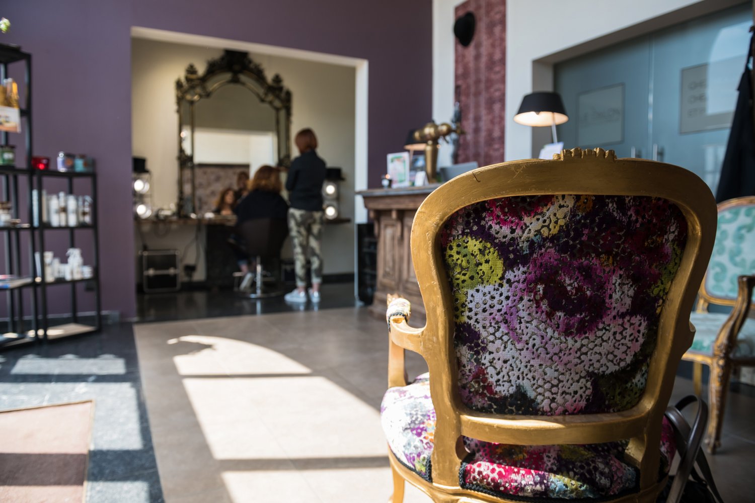 Le salon coiffeur privé à Haillot - Mèches et balayages