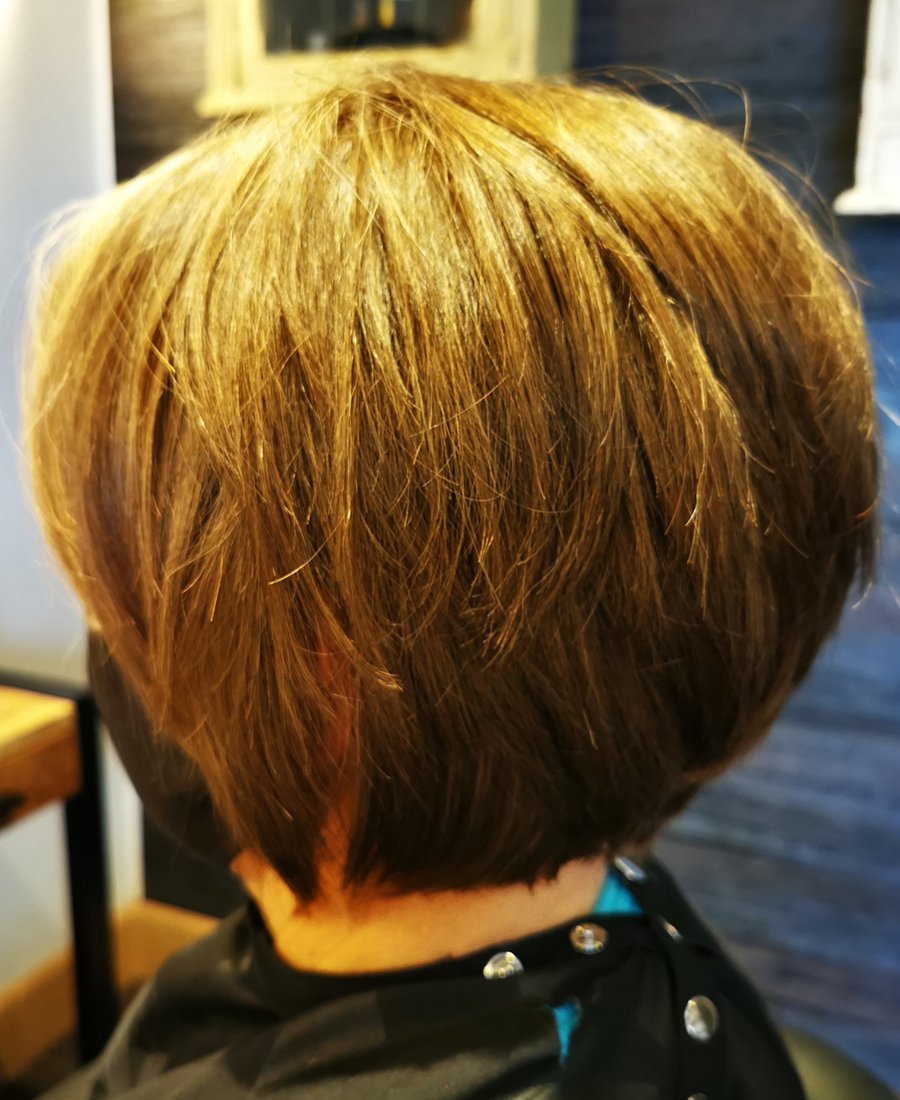 Coiffeur privé : Coupe Dame